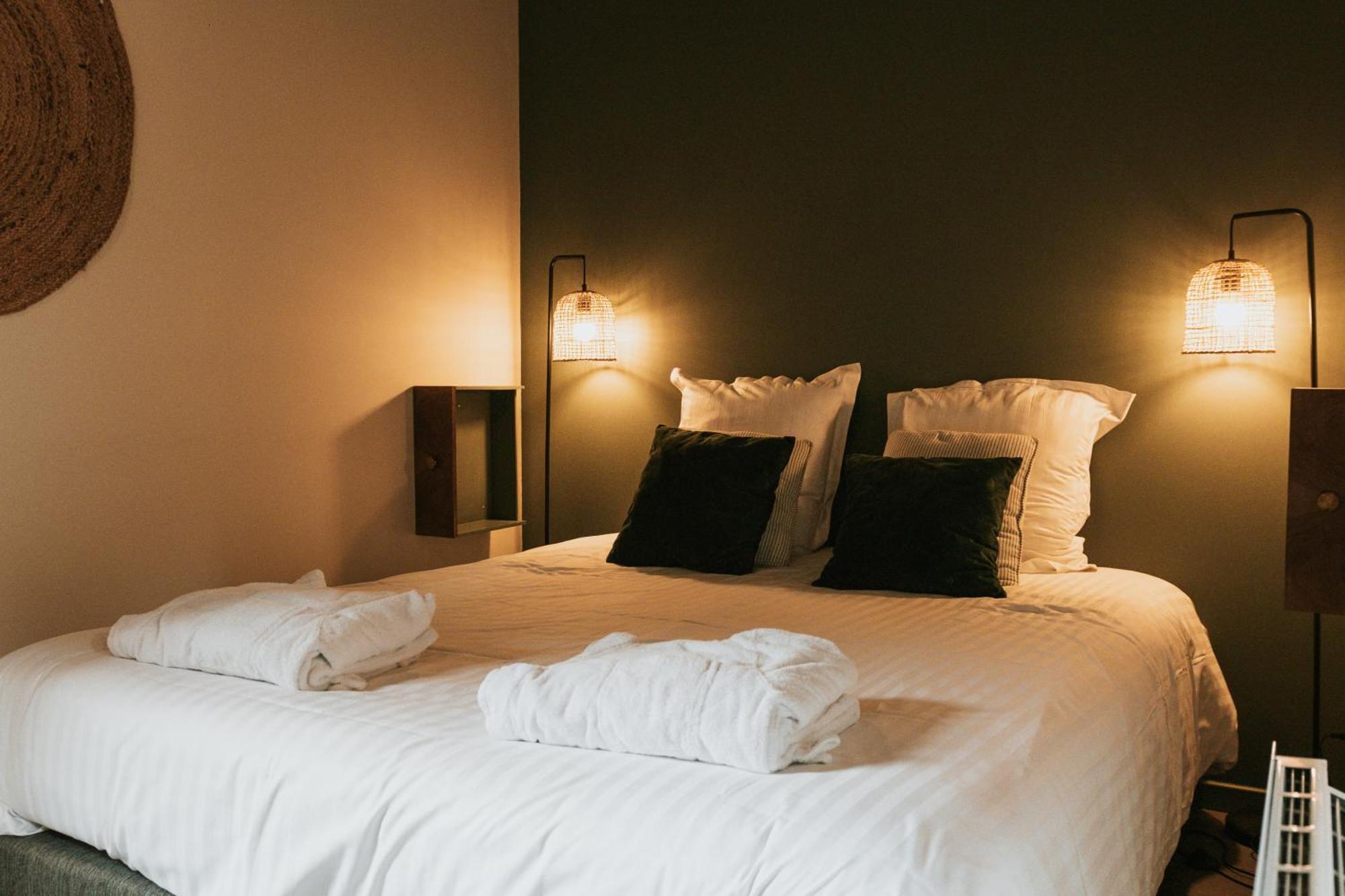 Appartement Beau Sejour - Acces Piscine คริเอล-ซูร์-แมร์ ภายนอก รูปภาพ